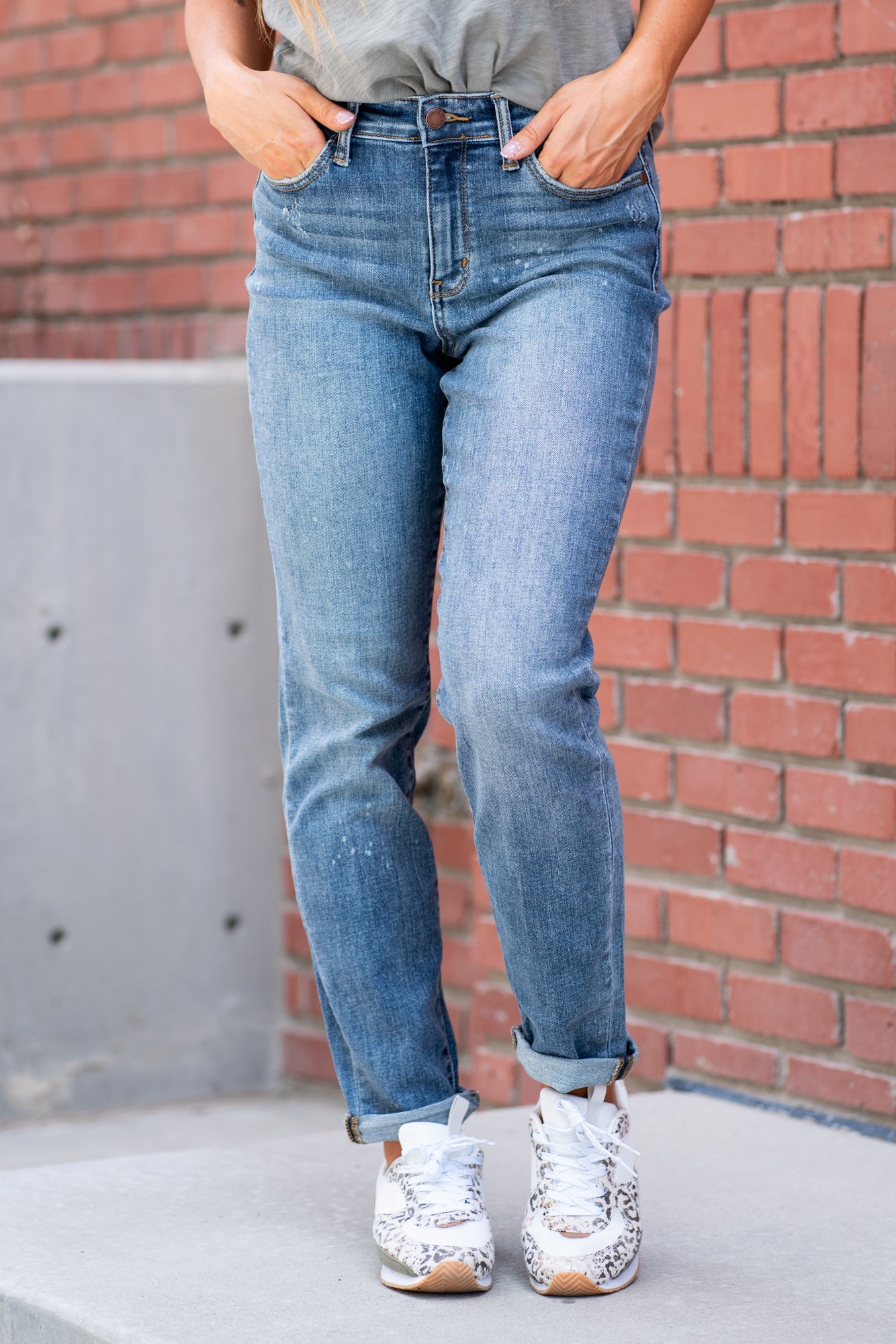 Judy Blue Jeans top 7 / 28 Style # JB8262DK Distressed Boyfriend Fit