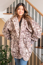 Hem & Thread   This is that cozy jacket you will throw on every day and go! One size fits most with an open neckline and long sleeves and side pockets.   Color: Mauve Neckline: Open  Sleeve: Long 100% POLYESTER Style #: 19918C-Mauve