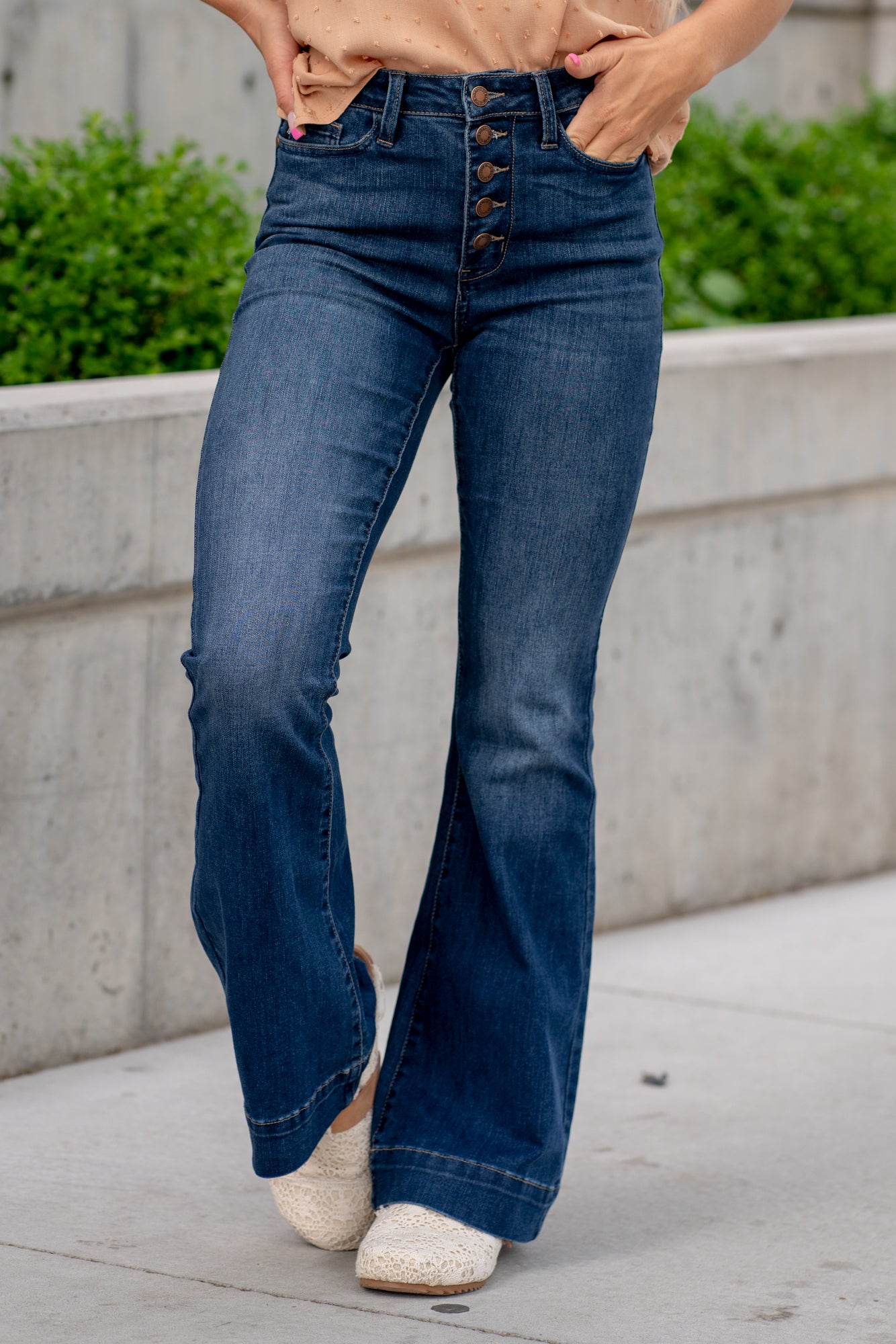 Judy Blue Jeans | Joan Button Fly High Rise Flare JB88491