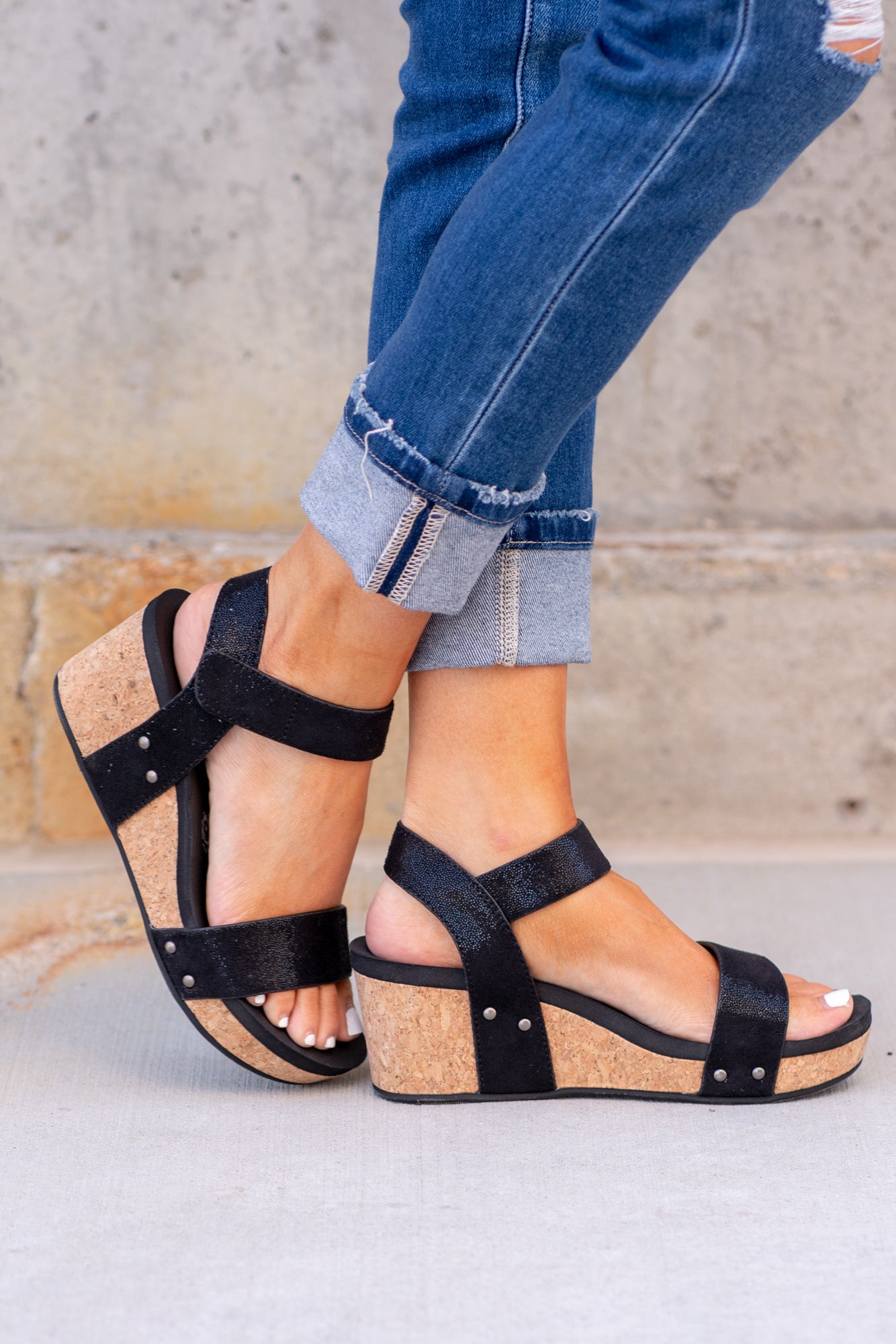 Born BOC Concept Black Strappy Platform Cork Wedge Sandals Women's 11 M/W |  eBay