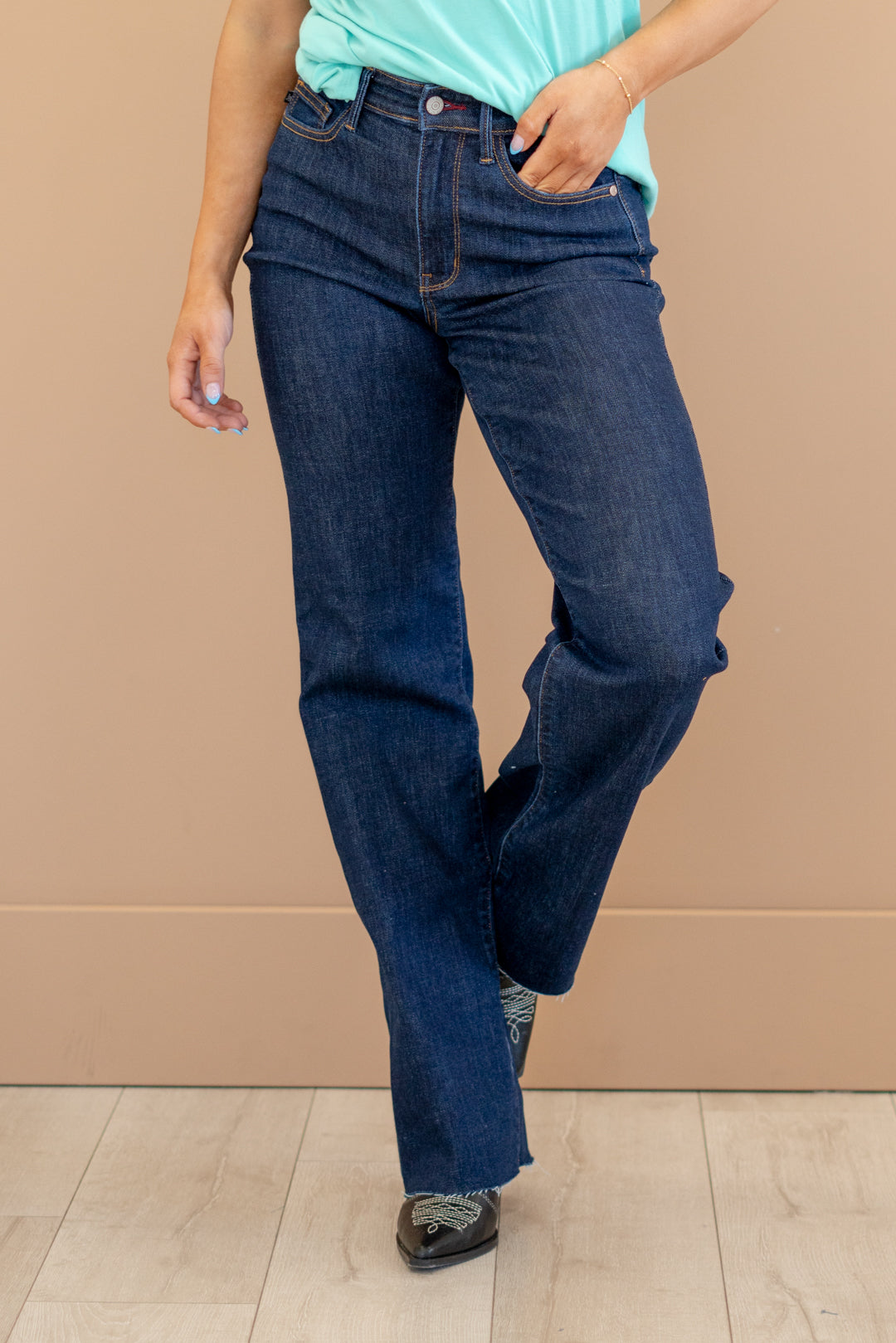 Judy Blue Jeans Plus Size Montgomery High Rise Back Darts Detail 