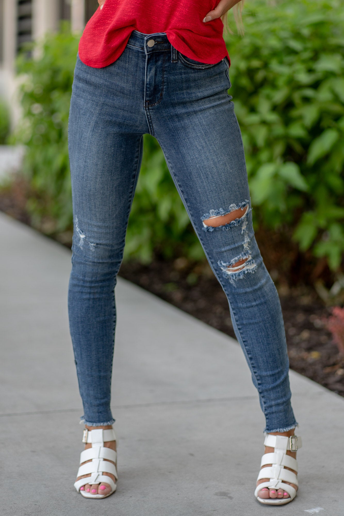 Plus size fashion destroyed skinny jeans