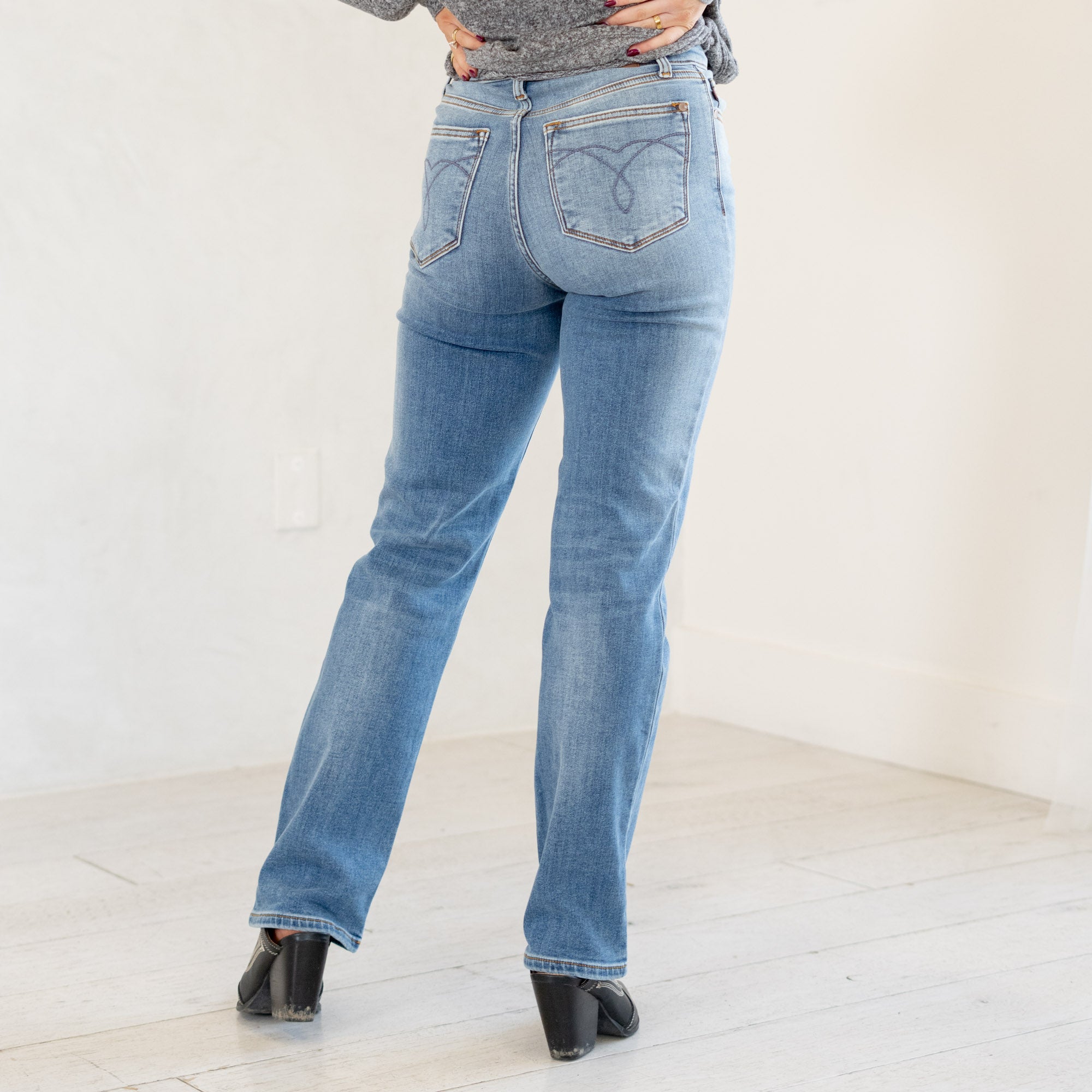 BLURRY RELAX PANTS / BLUE