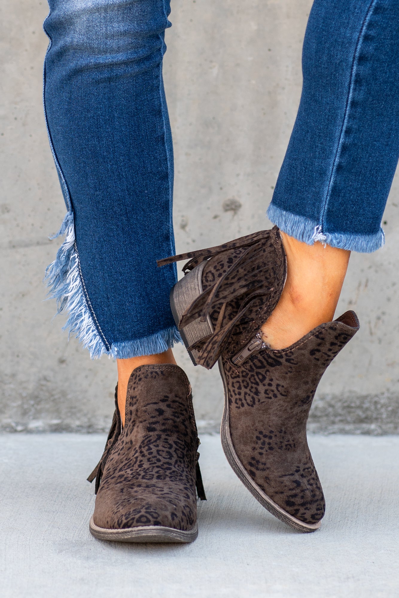 Fringe v cut clearance booties