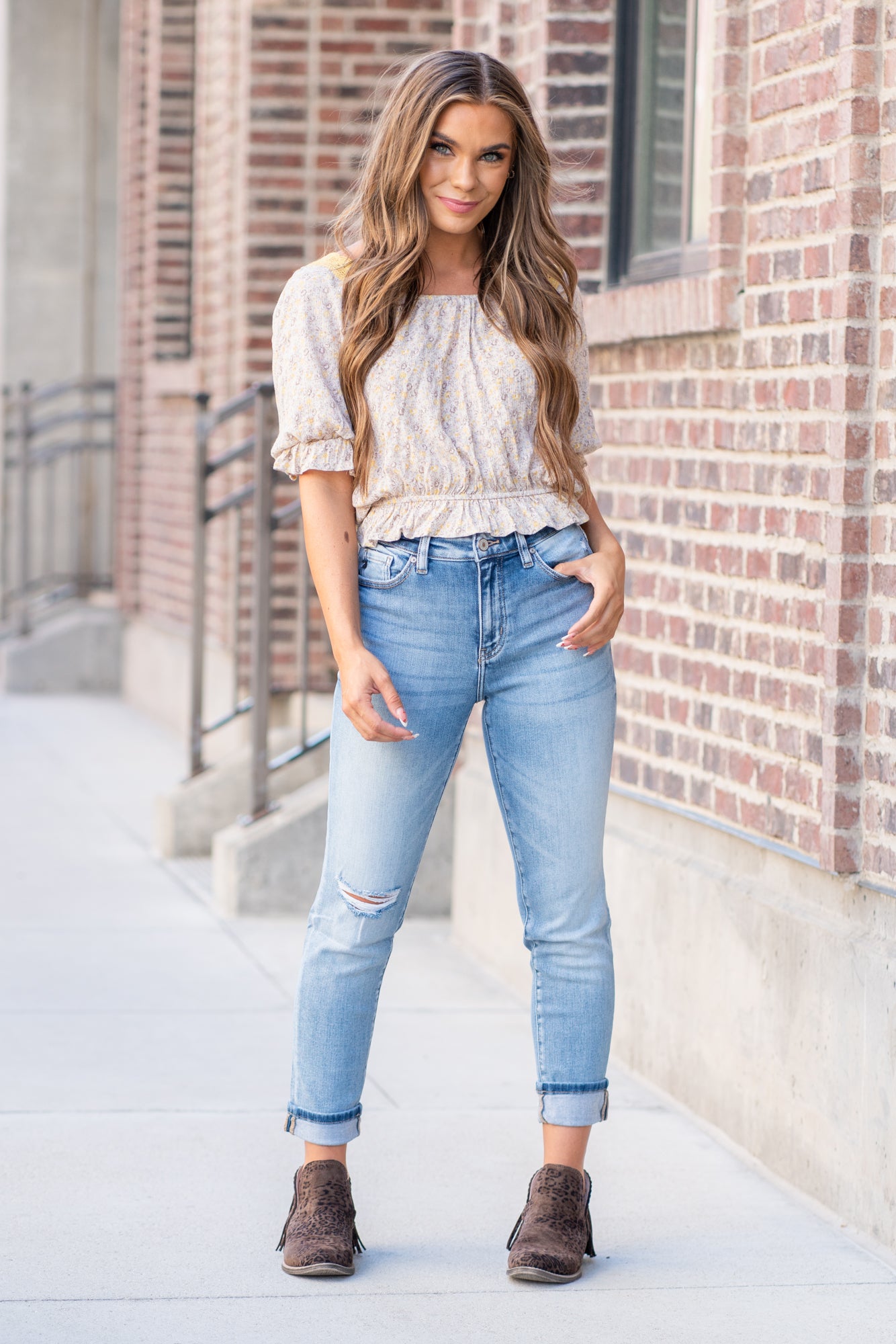 KanCan Jeans  These mom jeans will become your go-to! Pair these girlfriend mom fit with booties and a tee for an easy fall look.  Color: Medium Blue Wash Cut: Straight Fit, 26" Inseam Cuffed* Rise: High-Rise, 11" Front Rise* 94% COTTON , 5% POLYESTER , 1% SPANDEX Fly: Zipper Style #: KC9232M Contact us for any additional measurements or sizing.