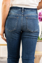 Flying Monkey Jeans  A stretchy denim with a slouchy relaxed fit make these boyfriend jeans comfortable for everyday wear. Collection: Winter 2021 Name: Poison  Cut: Boyfriend Fit, 27" Inseam Rise: High Rise, 10.25" Front Rise 99% COTTON, 1% SPANDEX Stitching: Classic Style #: Y3975 Contact us for any additional measurements or sizing.  Chloe is 5’8" and 130 pounds. She wears a size 3 in jeans, a small top and 8.5 in shoes. She is wearing a 26/3 in these jeans.