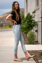 Kan Can Jeans  Collection: Summer 2020 Color: Acid Wash Cut: Ankle Skinny, 26" Inseam  Rise: High Rise, 10.5" Front Rise Stitching: Classic Fly: Zipper Style #: KC8594L Contact us for any additional measurements or sizing