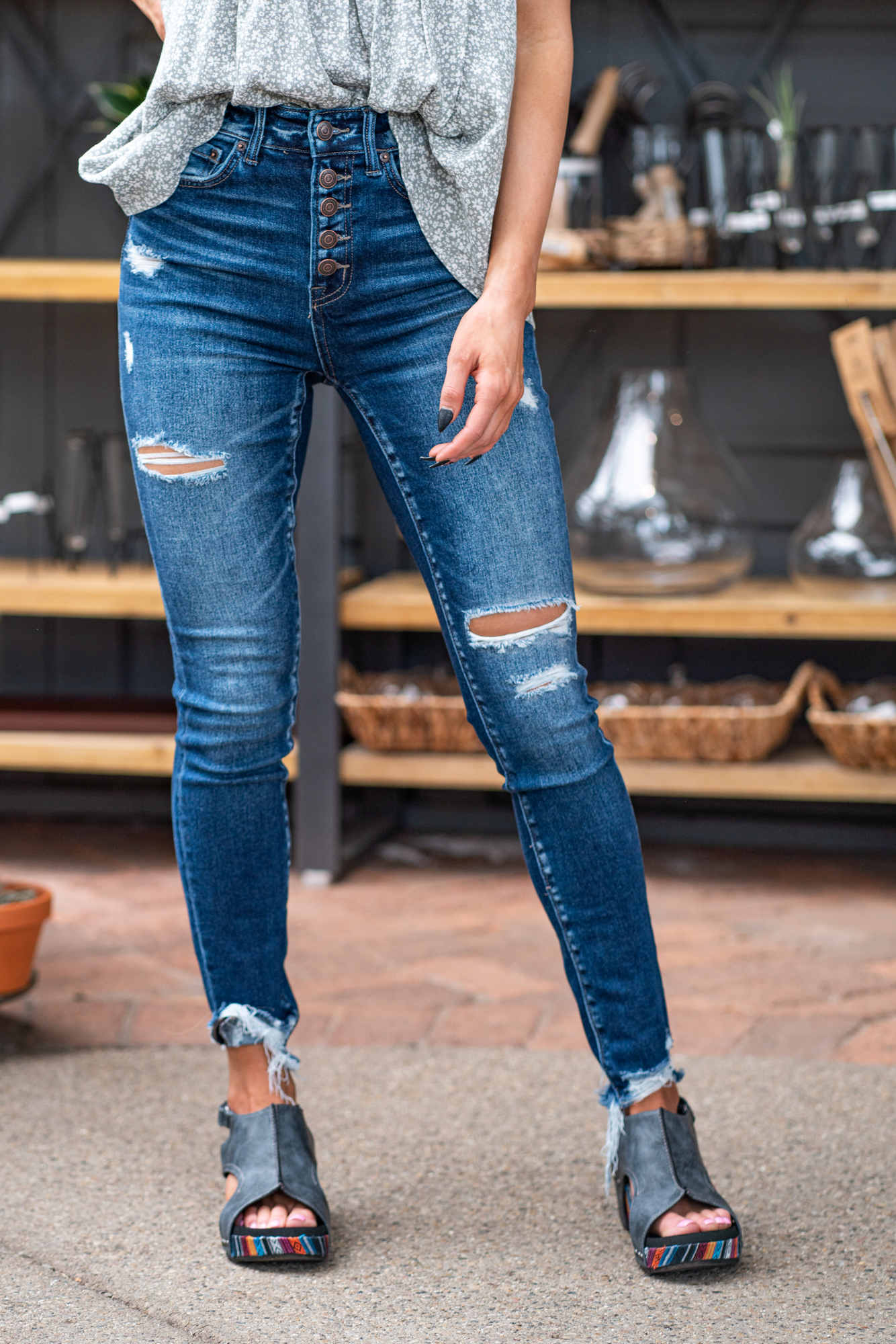 Zenana Denim | Mae Distressed Button Fly Ankle Skinny DPP-1716DD