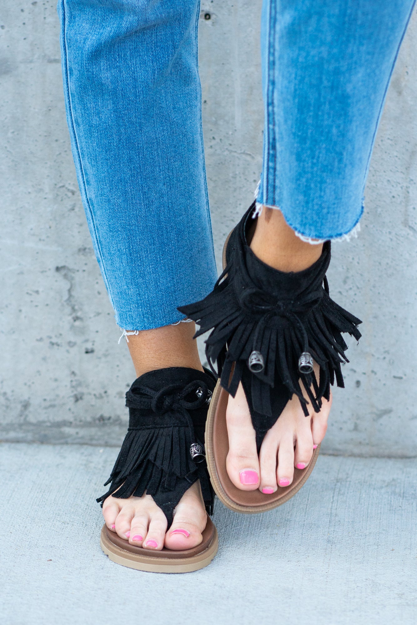 Black fringe sandals store flat