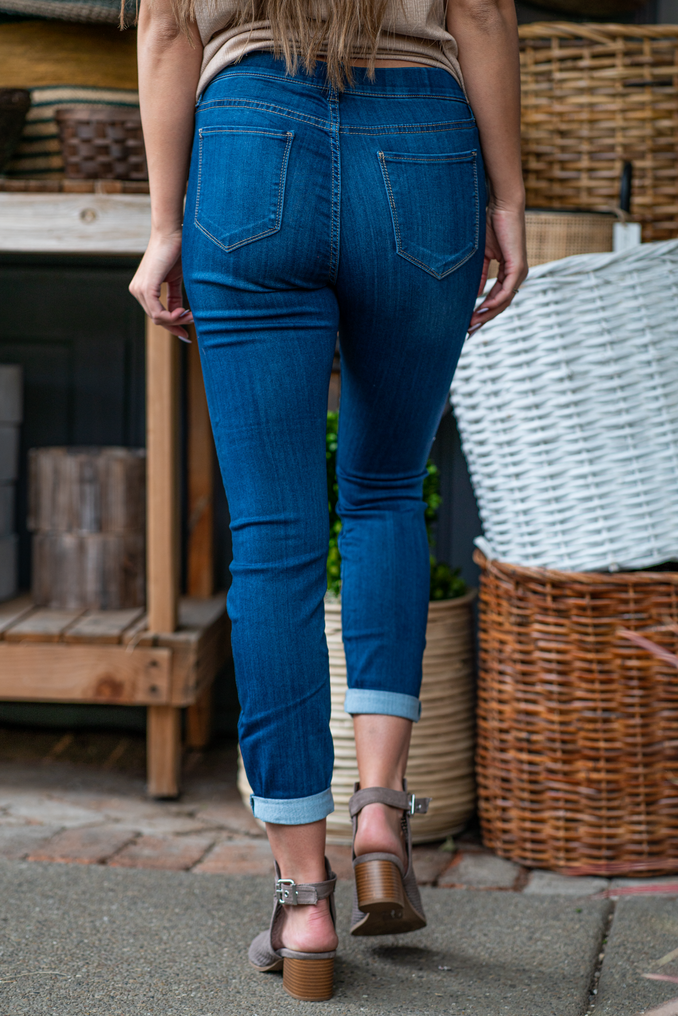 Cello Jeans  This fitted pair screams comfort and looks at the same time! It offers plenty of stretch and a figure-flattering silhouette. Pull On Skinny  Color: Dark Blue Wash  Cut: Skinny, 27" Inseam/29" Unrolled Rise: Mid Rise, 8.5" Front Rise 57%Cotton 26%Polyester 15%Rayon 2%Spandex Fly: Zipper Style #: AB76535D Contact us for any additional measurements or sizing.