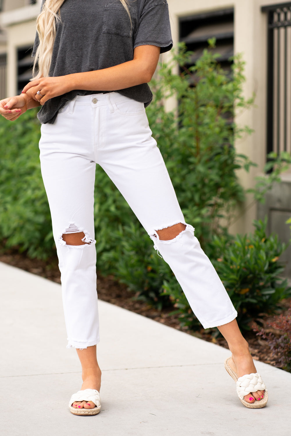 VERVET Optic White Mom Boyfriend Jeans Distressed White VT1100