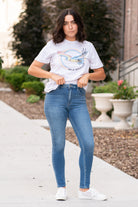 Kan Can Jeans Color: Medium Wash Cut: Skinny, 29" Inseam  Rise: High Rise, 10.5" Front Rise Booty Lift Seams  COTTON 94.9% POLYESTER 3.8% SPANDEX 1.3% Fly: Zip Fly Style #: KC7342M Contact us for any additional measurements or sizing. 