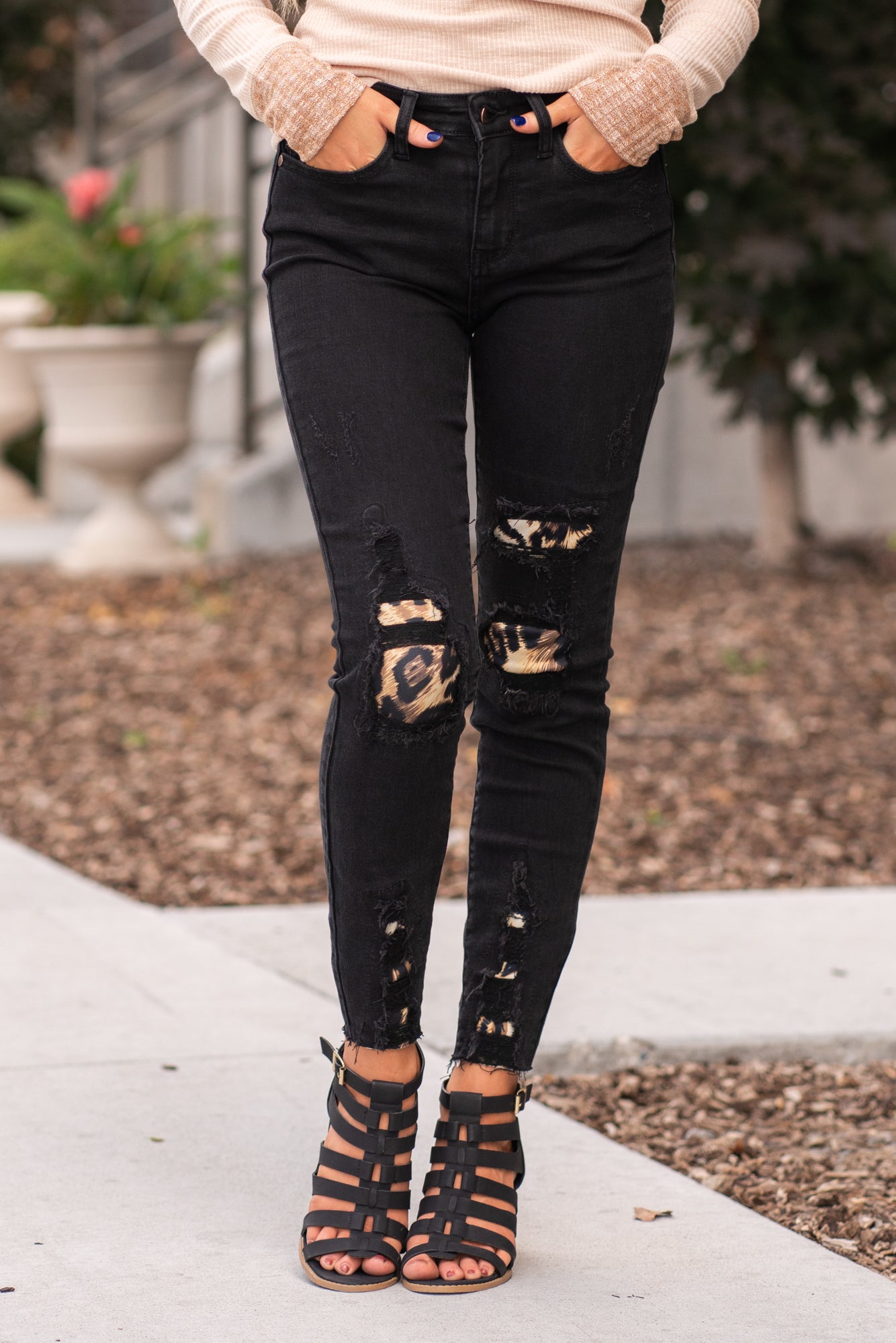 Judy blue store leopard print jeans