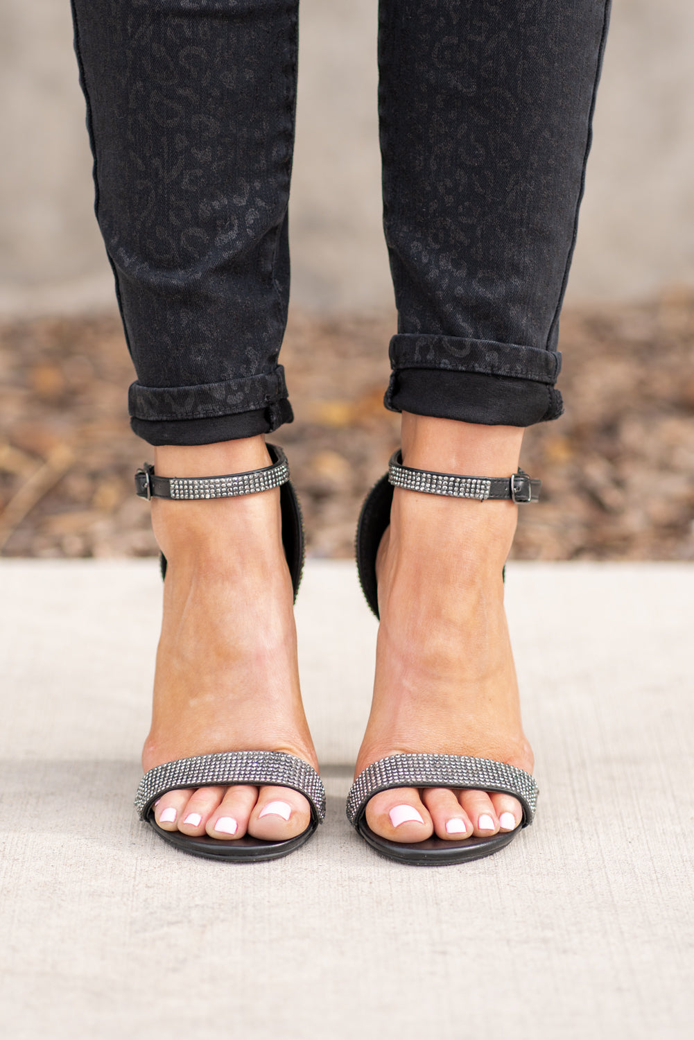 Qupid strappy sandals sale